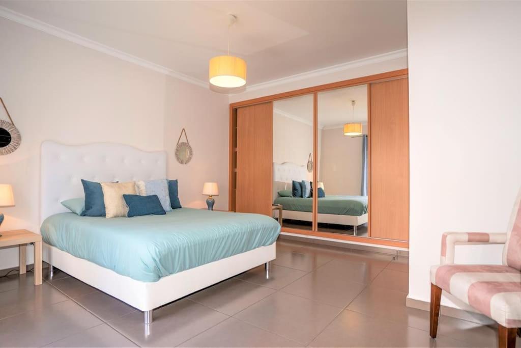 Luxuryvilla With Private Heated Pool And Spa 7P Quarteira Eksteriør billede