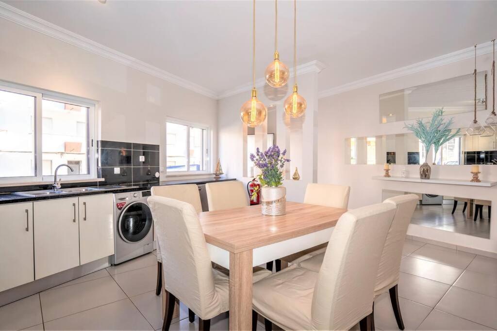 Luxuryvilla With Private Heated Pool And Spa 7P Quarteira Eksteriør billede