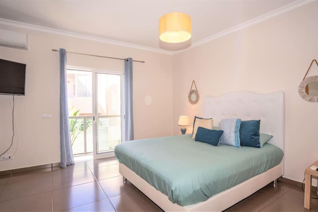Luxuryvilla With Private Heated Pool And Spa 7P Quarteira Eksteriør billede
