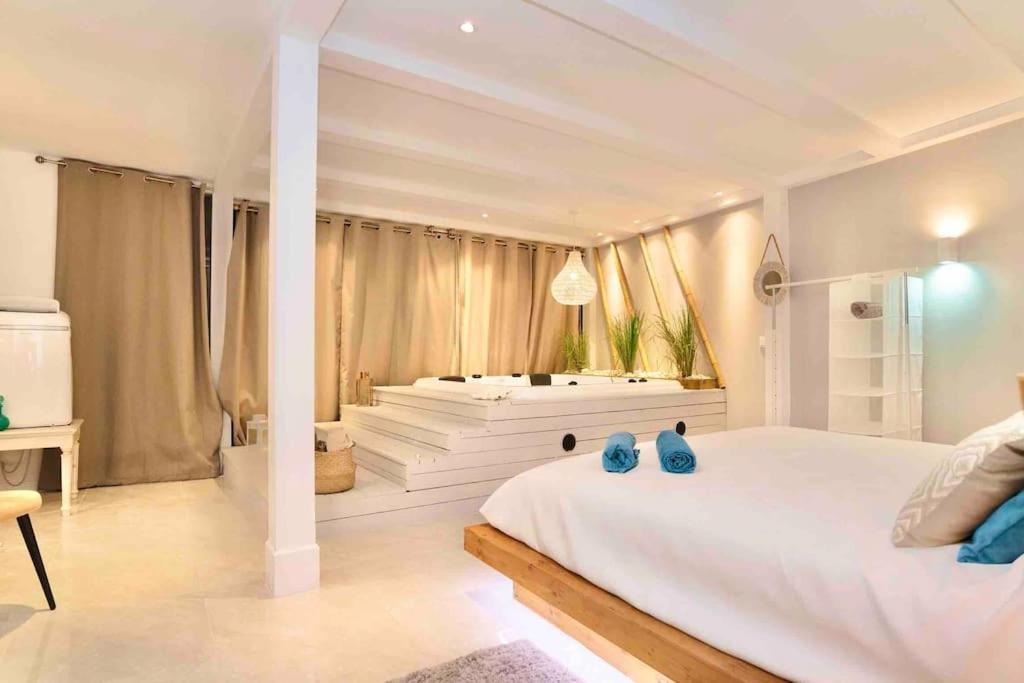 Luxuryvilla With Private Heated Pool And Spa 7P Quarteira Eksteriør billede